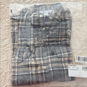 Old Navy Gray and Tan Plaid Women’s boyfriend  Shirt